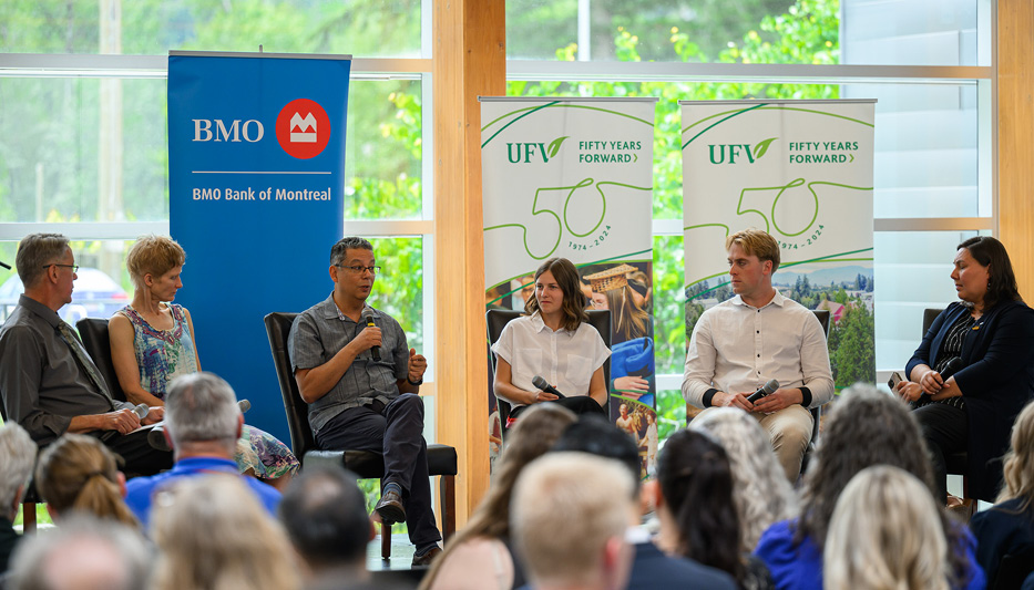 A panel of speakers at the BMO PARC Collaboratorium funding announcement